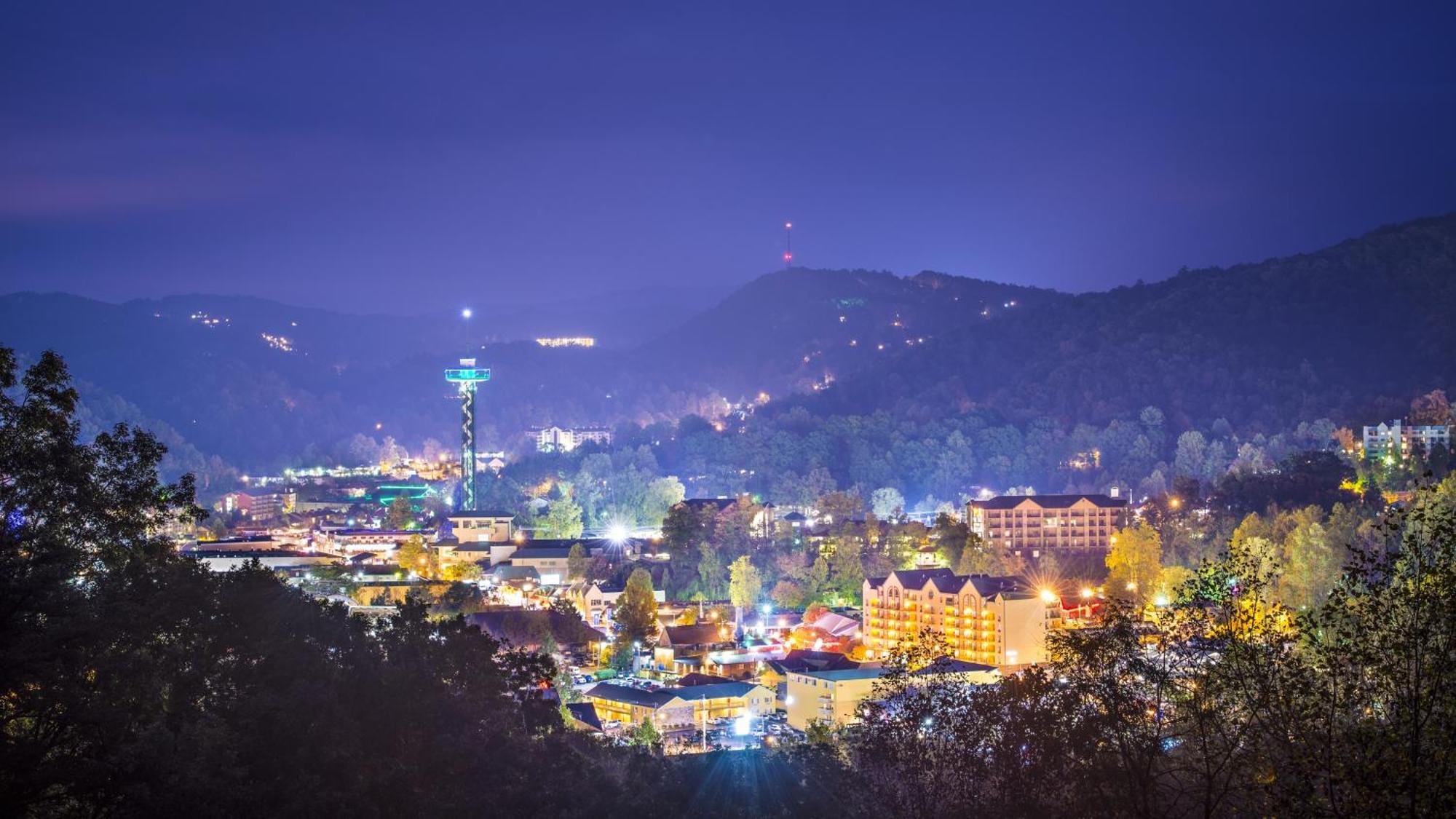 Serenity Heights, Amazing Views, Hot Tub Pool Access, 1089 Free Tickets Each Paid Day, Dollywood Gatlinburg Exterior foto