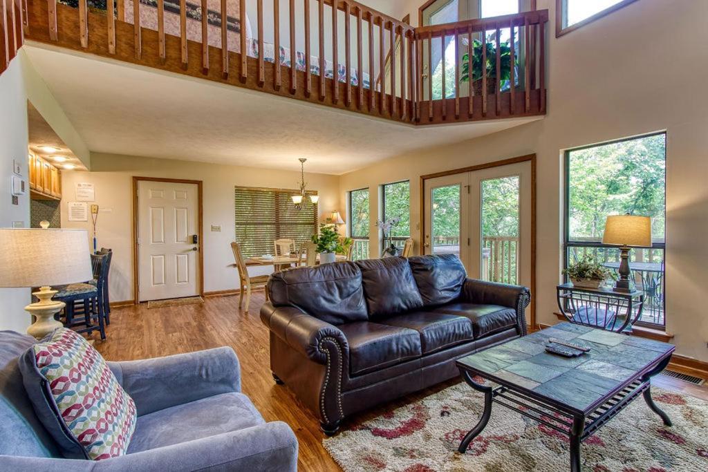 Serenity Heights, Amazing Views, Hot Tub Pool Access, 1089 Free Tickets Each Paid Day, Dollywood Gatlinburg Exterior foto