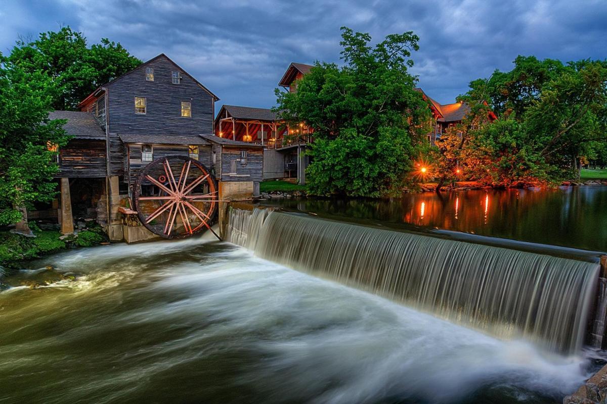Serenity Heights, Amazing Views, Hot Tub Pool Access, 1089 Free Tickets Each Paid Day, Dollywood Gatlinburg Cameră foto